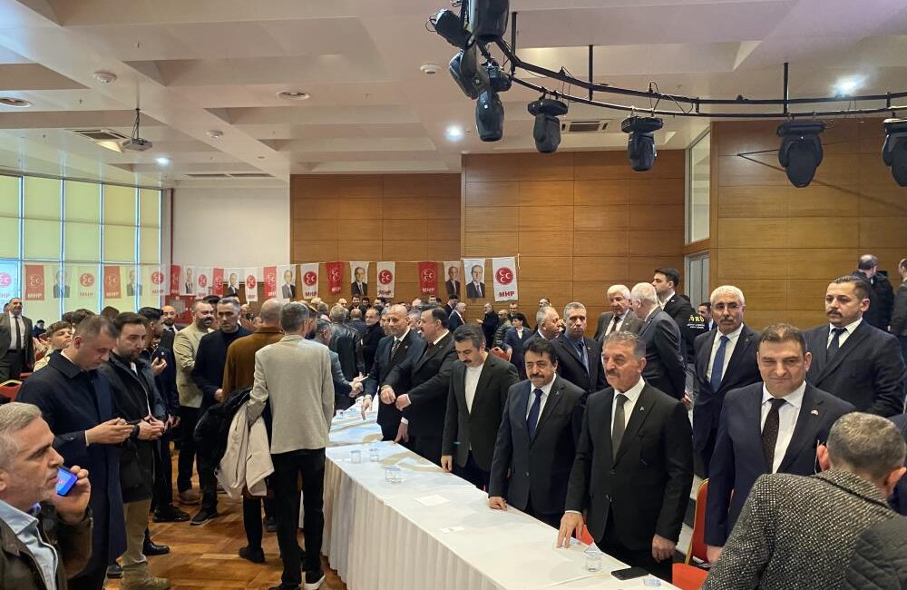 “Terörsüz Türkiye zorunluluktur” mesajı MHP Genel Sekreteri İsmet Büyükataman, Bursa’daki programda yaptığı konuşmada “Terörsüz