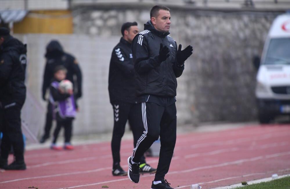 Güldüren’le yol ayrıldı. İnegölspor hocasıyla yolları ayırdı