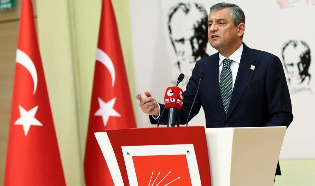 Özgür Özel’den beklenen açıklama geldi. CHP Genel Başkanı Özgür Özel bugün basın açıklaması düzenledi.