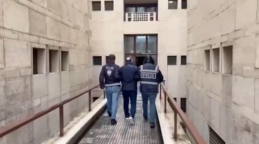 Silah atölyesine operasyon Bursa’da yasa dışı silah imalatı ve ticaretine yönelik yürütülen çalışmalar
