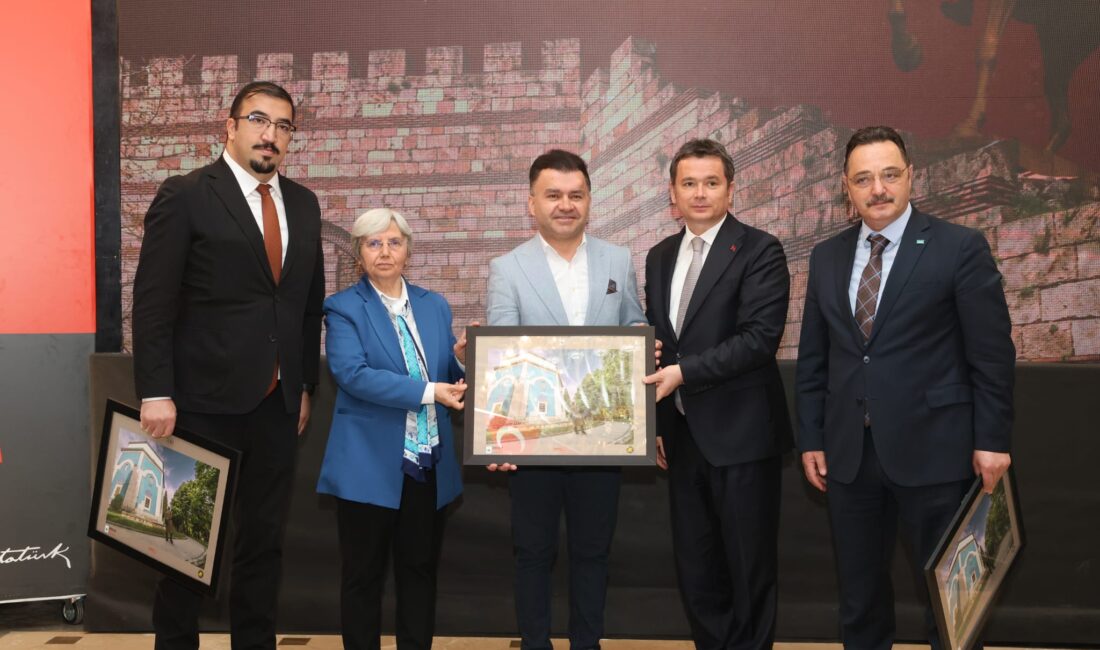 İki şehir tek yürek… Osmangazi ve Ankara Kent Konseyleri iş birliğiyle düzenlenen programda iki
