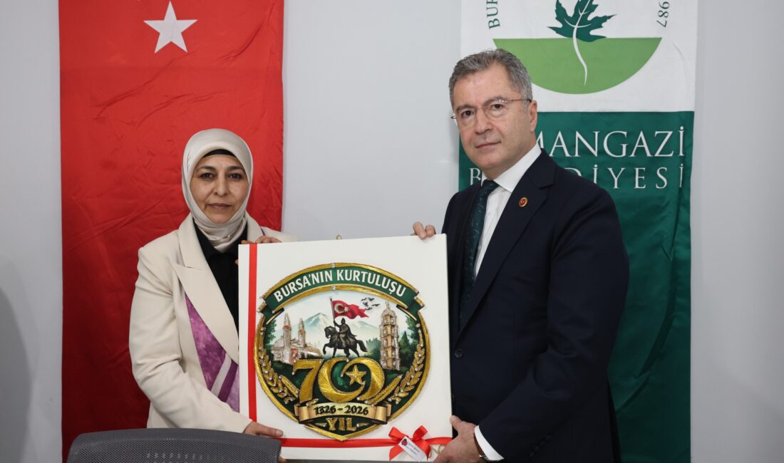 Üreten kadınlar sahnede… OSMEK kursiyerlerinin yıl boyunca hazırladığı el emeği ürünler sergide beğeniye