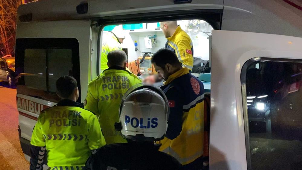 ‘Dur’ ihtarına uymadı: 360 bin TL ceza yedi Bursa'nın İnegöl ilçesinde polisin 'dur' ihtarına uymayan alkollü sürücü, 10
