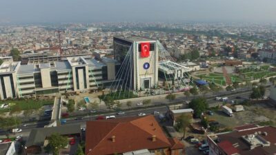 Bursa Büyükşehir Belediyesi'ne Başkan Vekili olarak atanan Vali Yardımcısı Hulusi