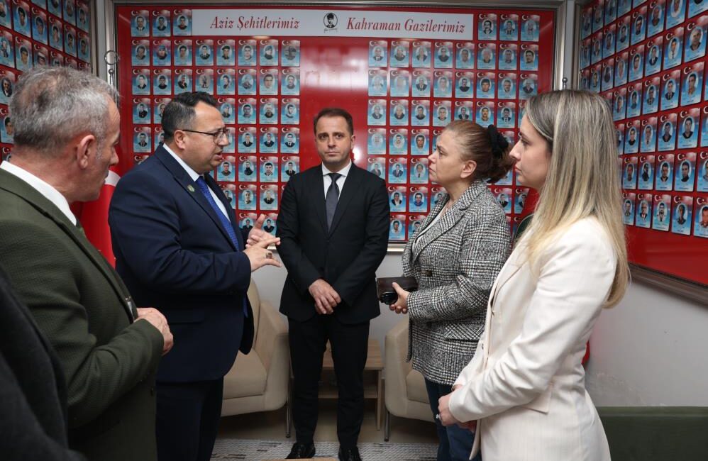 Gazi ve şehit yakınlarına vefa Bursa'da Nilüfer Belediyesi, Şehitler Haftası etkinlikleri çerçevesinde Mihraplı Şehitlik Yerleşkesi'nde