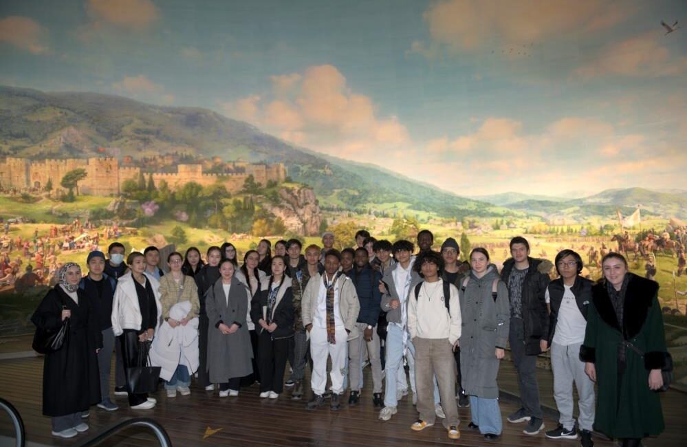 Fetih Müzesine büyük ilgi Bursa'nın köklü tarihi ve kültürel mirasını dünyaya taşıyan Panorama 1326