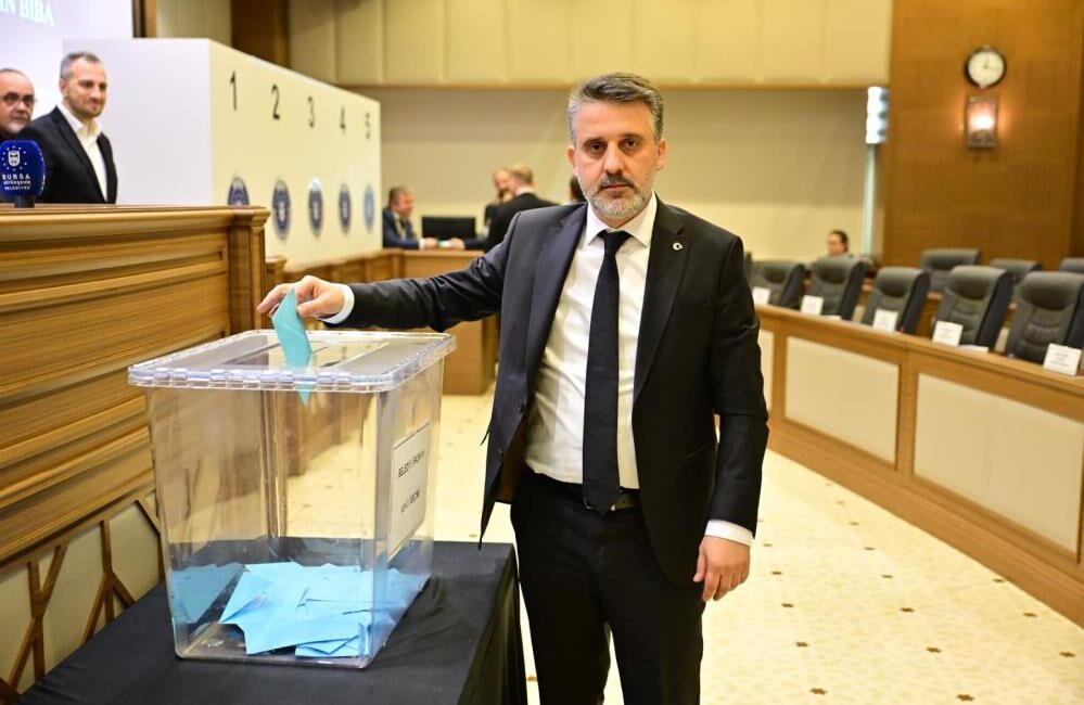 Bursa’nın lekelerinden kurtulması gerek Meclis Başkanvekili Oktay Yılmaz, "Bursa'nın imar ve kara para aklama