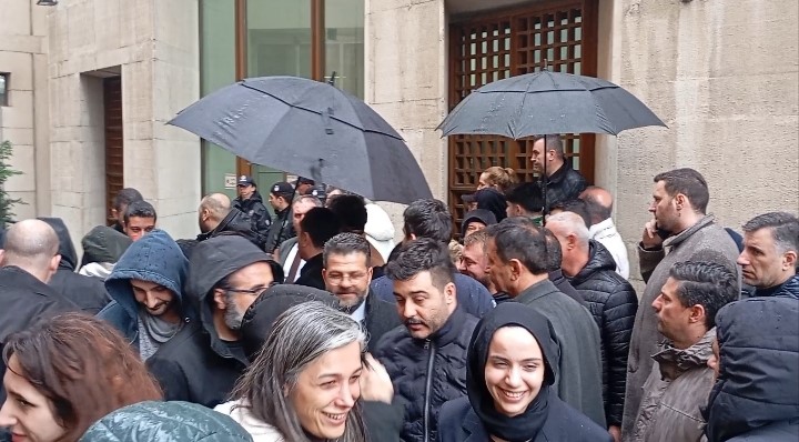 Adli kontrolle dışardalar Bursa Emniyet Müdürlüğü Kaçakçılık ve Organize Suçlarla Mücadele Şube Müdürlüğü
