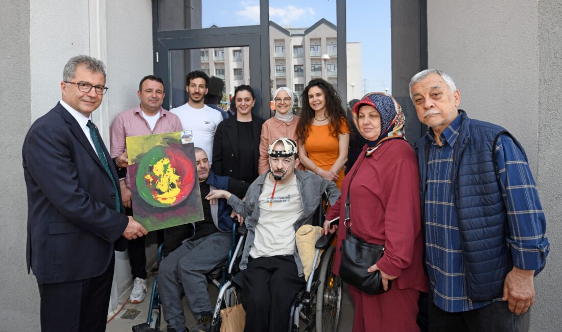 Osmangazi’de engelsiz eğlence Osmangazi Belediyesi’nin Engelliler Haftası kapsamında düzenlediği etkinlikte özel gereksinimli bireyler