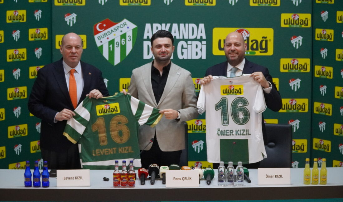Bursaspor’a 40 milyonluk dev destek Bursaspor, Uludağ İçecek ile forma sırt sponsorluğu anlaşmasını bir sezon