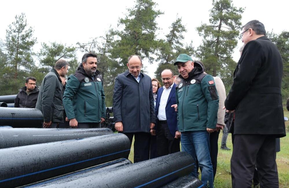 Orhaneli’ye modern sulama yatırımı. Bursa’nın Orhaneli ilçesinde hayata geçirilen kapalı sistem sulama projeleri kapsamında