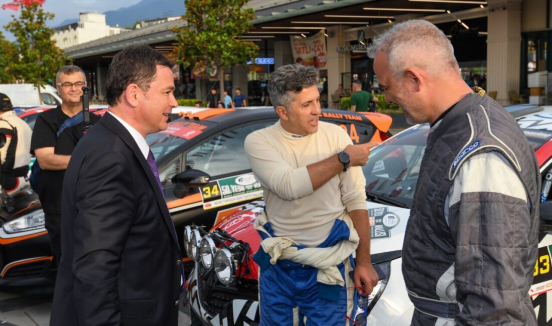 110 sporcu Osmangazi’den start aldı Türk motor sporlarının köklü organizasyonlarından 50. Yeşil Bursa Rallisi, Osmangazi