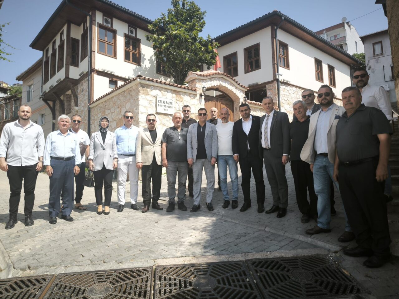 MHP Bursa İl Başkanı Muhammet Tekin ve Bursa Büyükşehir Belediye