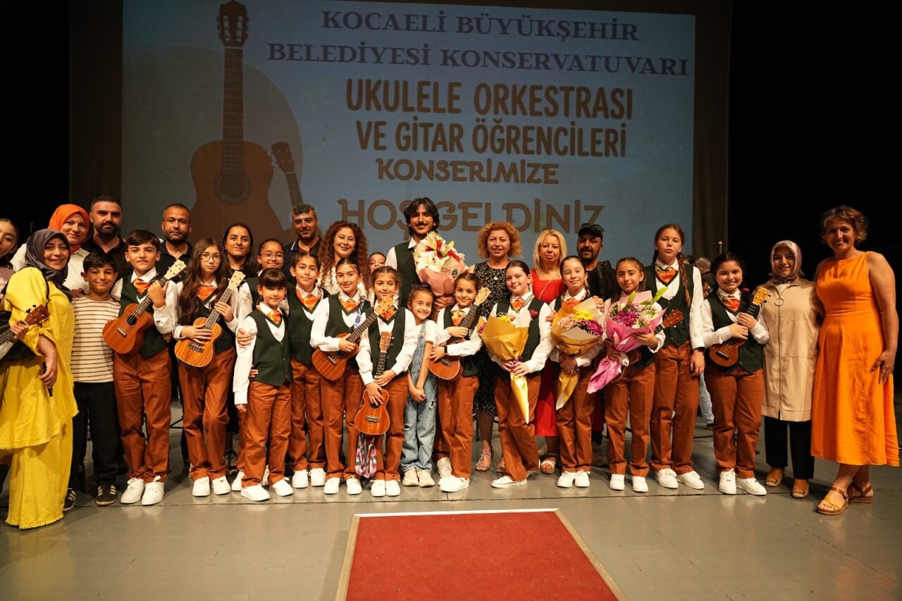 Hem çaldılar hem oynadılar 1 Bülten Medya -