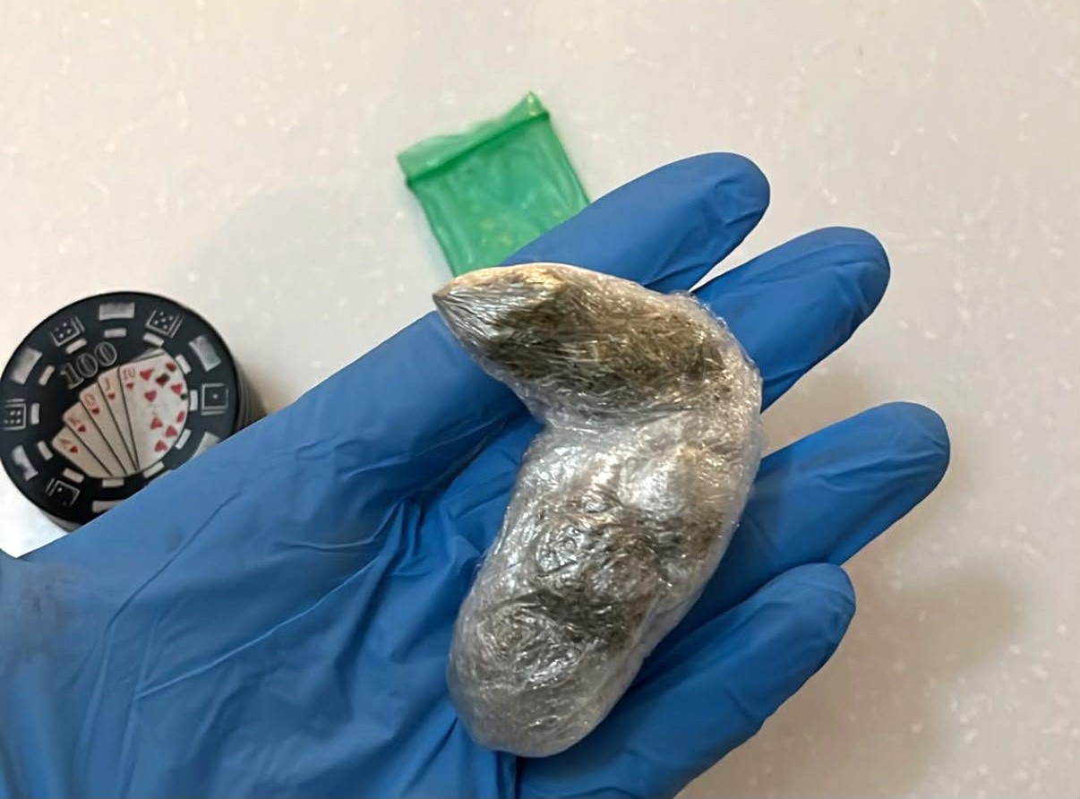 İstanbul’da yürütülen uyuşturucu soruşturması kapsamında 22 kişi gözaltına alındı. Operasyonda