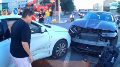 Ümraniye'de kırmızı ışık ihlali nedeniyle meydana gelen trafik kazası motosiklet
