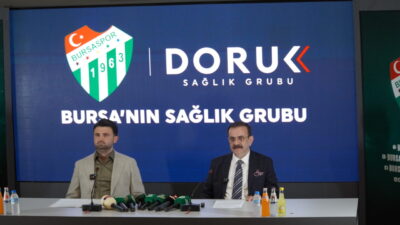 Bursaspor, Doruk Sağlık Grubu ile sağlık sponsorluğu anlaşmasına imza attı.