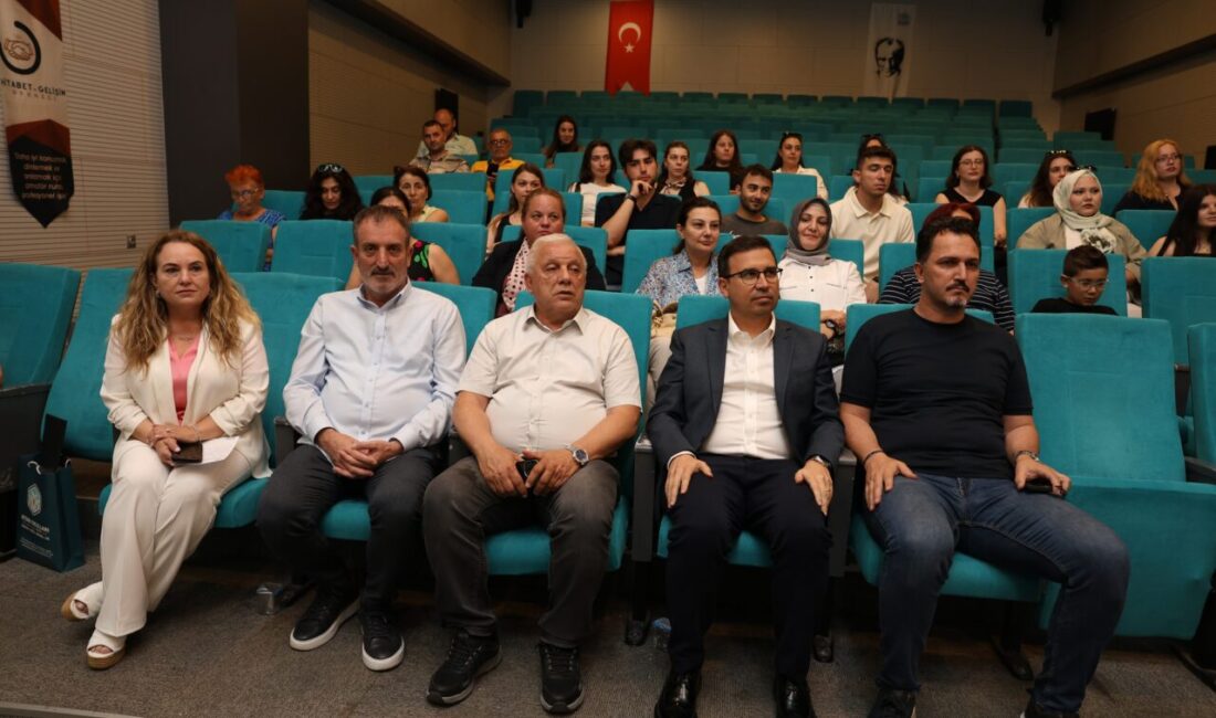 Güvenli gıda için önemli buluşma Nilüfer Belediyesi, BESOB ve Gıda Mühendisleri Odası iş birliğiyle düzenlenen