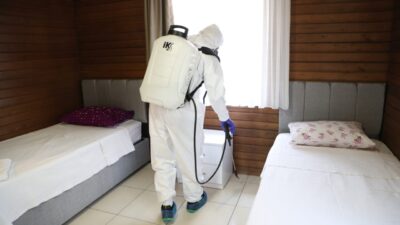 Nilüfer Belediyesi, halk sağlığını korumak amacıyla ilçe genelinde haşere ve