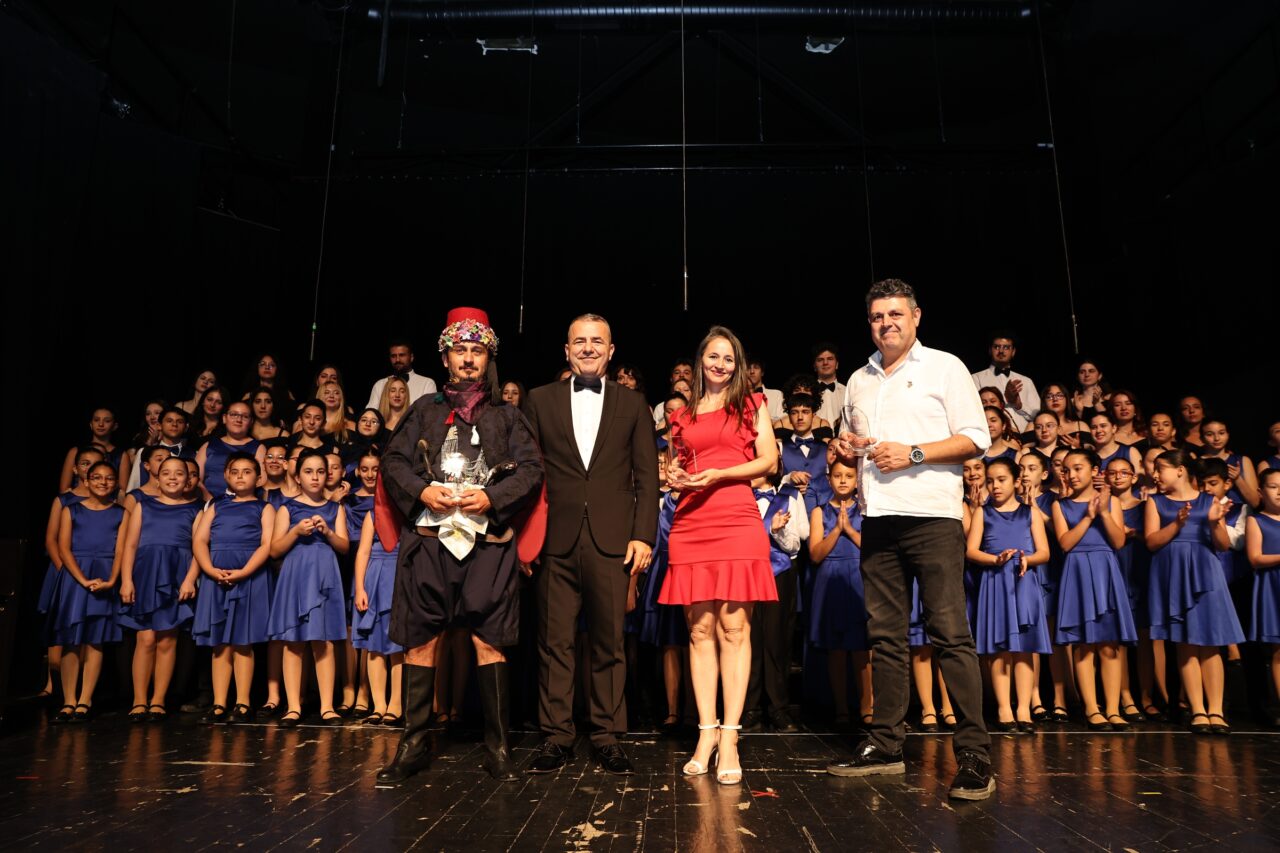 Nilüfer Çocuk Korosu, kuruluşunun 10’uncu yılını Dünya Müzik Günü’nde düzenlenen