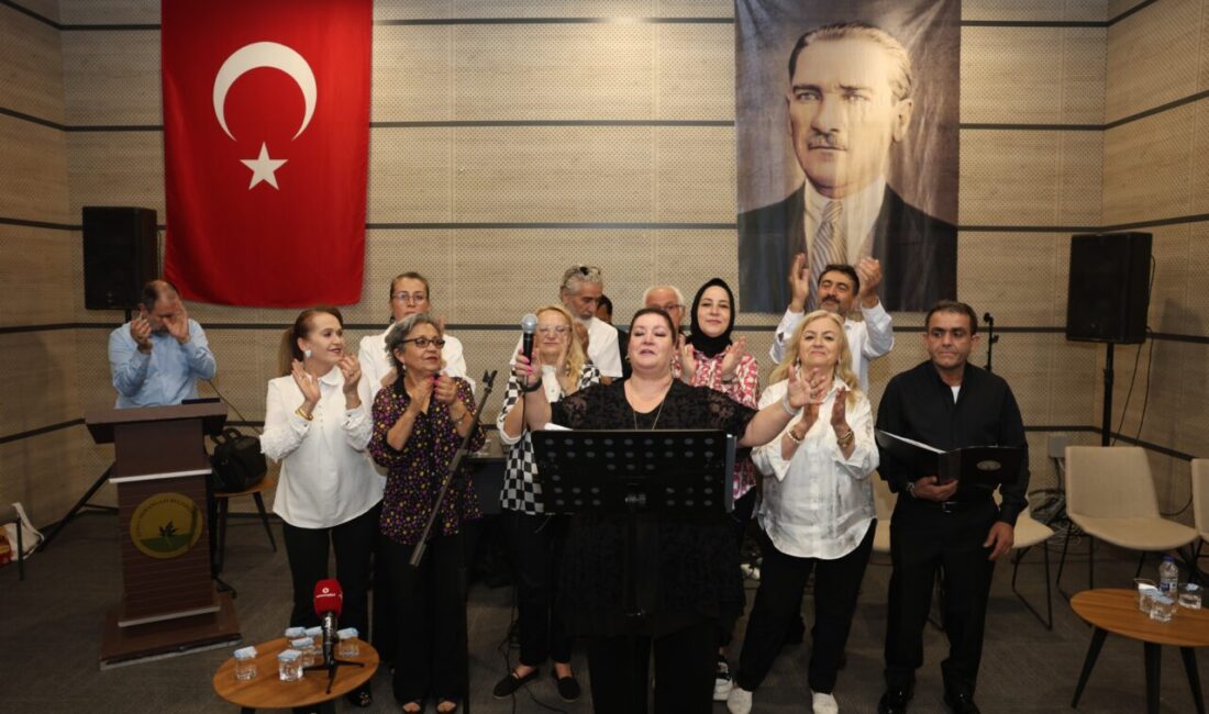 Osmangazi Belediyesi’nin düzenlediği moral konserinde BAREM, OBAM ve ALBAM üyeleri