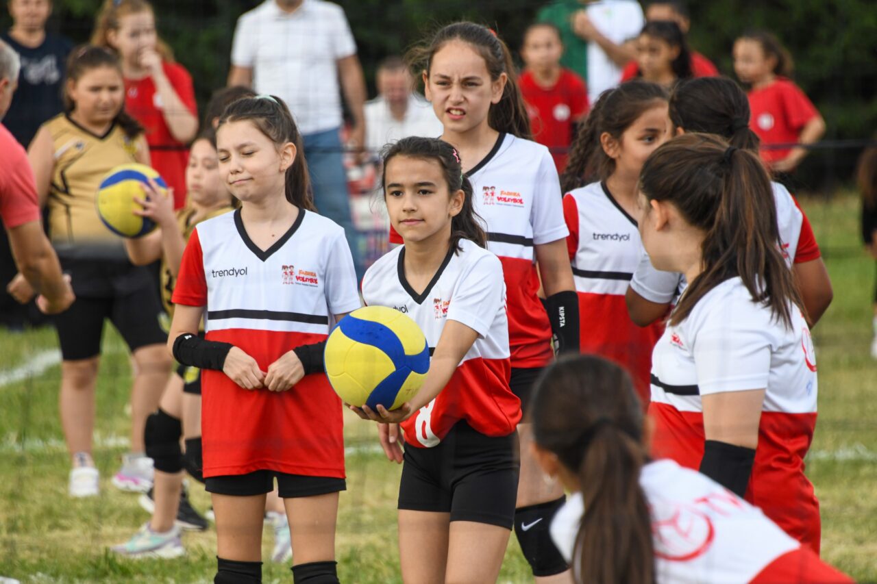 1500 minik sporcu madalyalarına kavuştu 2 Bülten Medya -