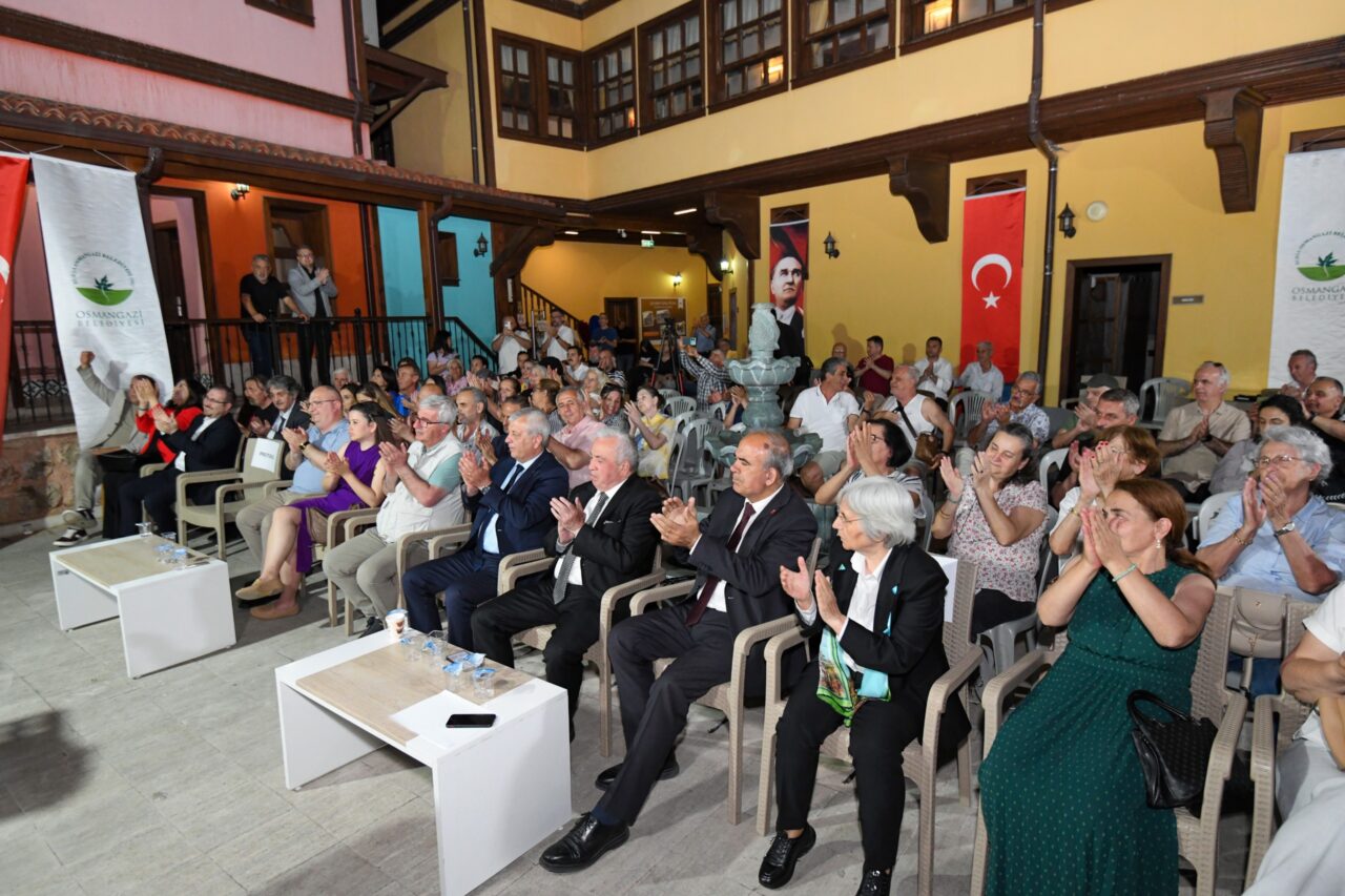 Osmangazi’de Nazım Hikmet’e duygu dolu anma 1 Bülten Medya -