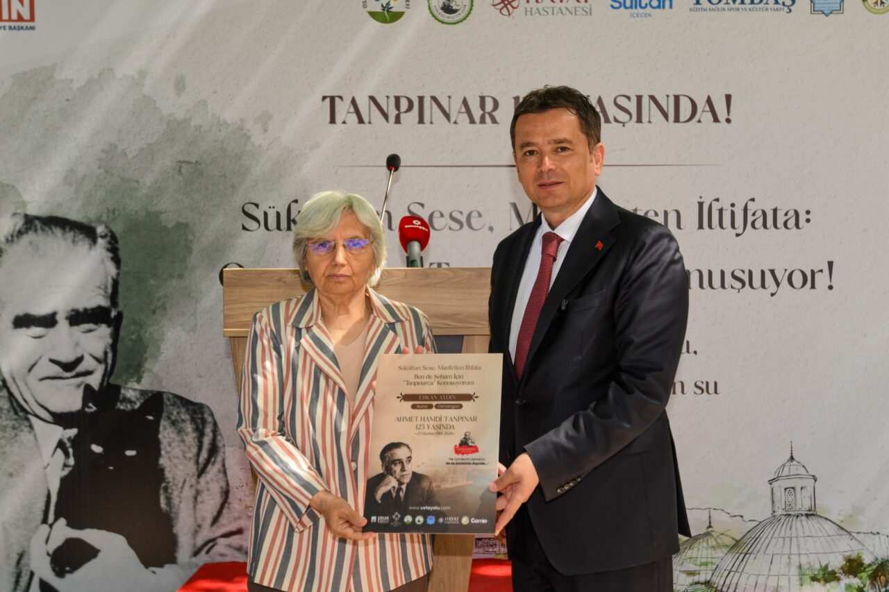 Osmangazi Kent Konseyi’nin düzenlediği “Sükûttan Sese, Marifetten İltifata: Osmangazi Tanpınarca