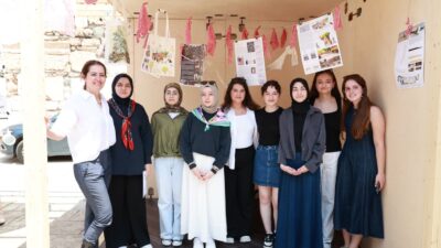 Osmangazi Belediyesi’nin düzenlediği Yaşayan Kamusal Mekanlar Festivali kapsamında açılan “Bellek