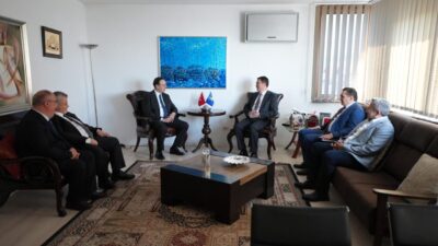 Osmangazi Belediye Başkanı Erkan Aydın, Kosova’daki anma programı öncesinde Türkiye-Kosova