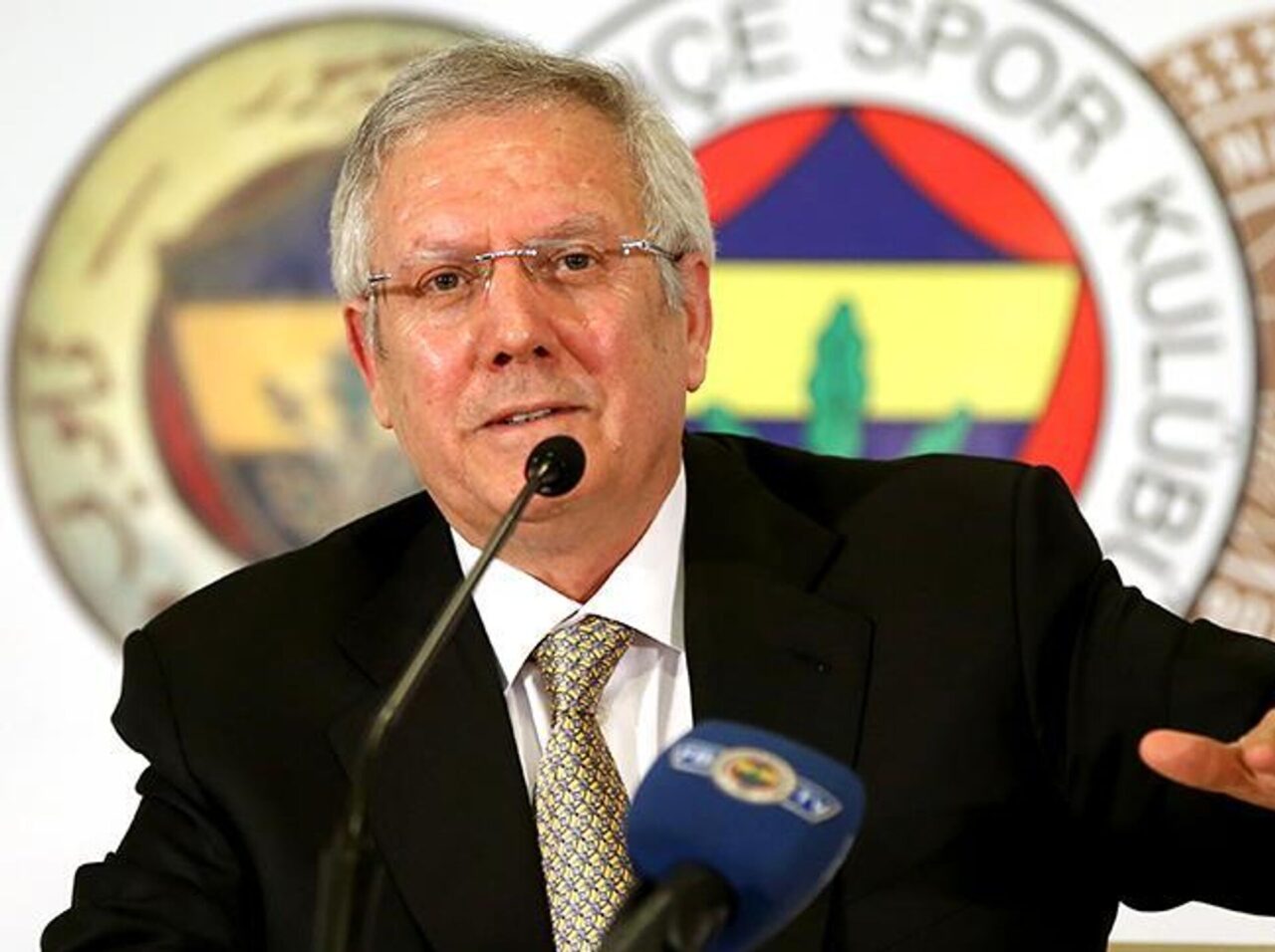 Fenerbahçe Olağanüstü Seçimli Genel Kurulu'nda Aziz Yıldırım, 8 yıl aranın