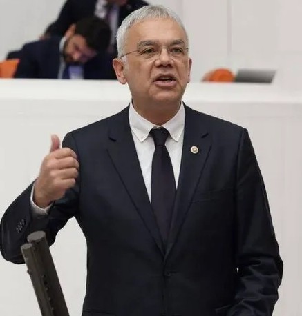 Cevabı yeterli bulmadı. 2 Bülten Medya -