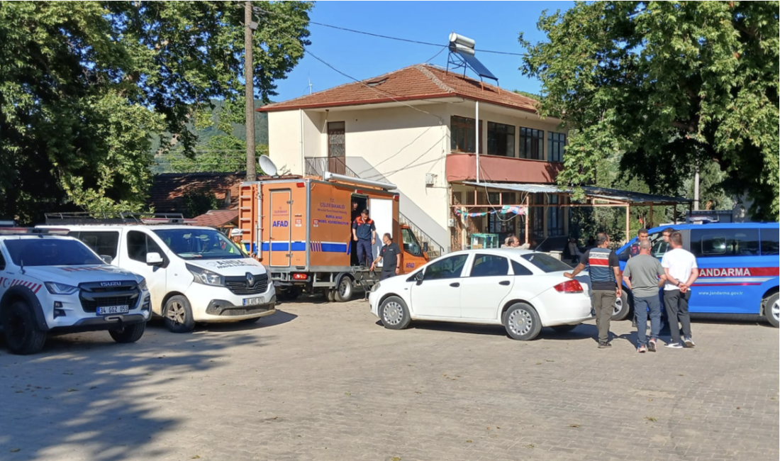 Evladıyla tartıştı, evden çıktıktan sonra kayboldu Bursa'nın Karacabey ilçesinde oğlu ile yaşadığı tartışmanın ardından evden ayrılan