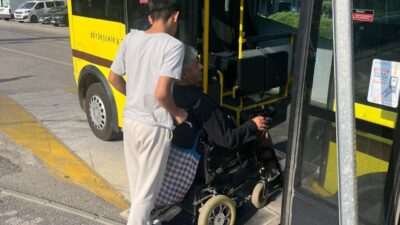 Bursa Büyükşehir Belediyesi, LGS sınavına girecek özel gereksinimli bir öğrencinin