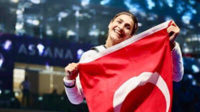 Yıldırım Belediyesi Spor Kulübü'nün milli tekvandocusu Hatice Kübra İlgün, Kazakistan'da