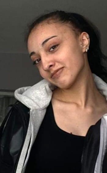 16 yaşındaki kız çıktığı evine bir daha geri dönmedi Bursa’da dün akşam çıktığı evine bir daha geri dönmeyen 16