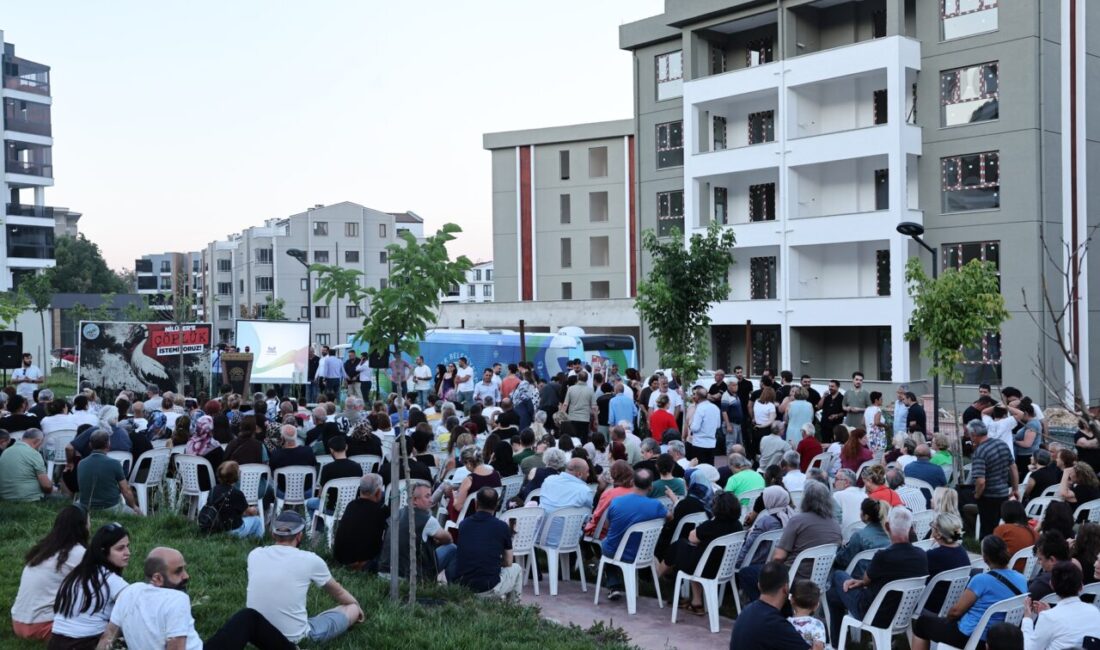Nilüfer'de vatandaşlar, sivil toplum kuruluşları, akademik odalar ve mahalle muhtarları,