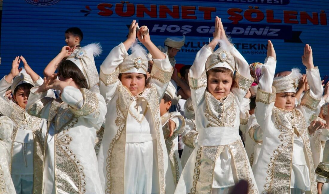 Kağıthane Belediyesi'nin düzenlediği etkinliklerde 950 çocuk sünnet şöleninde unutulmaz bir