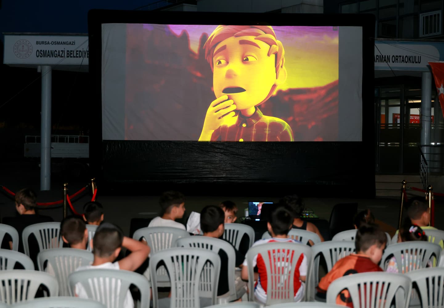 Yazlık sinema mahalleye taşındı 1 Bülten Medya -