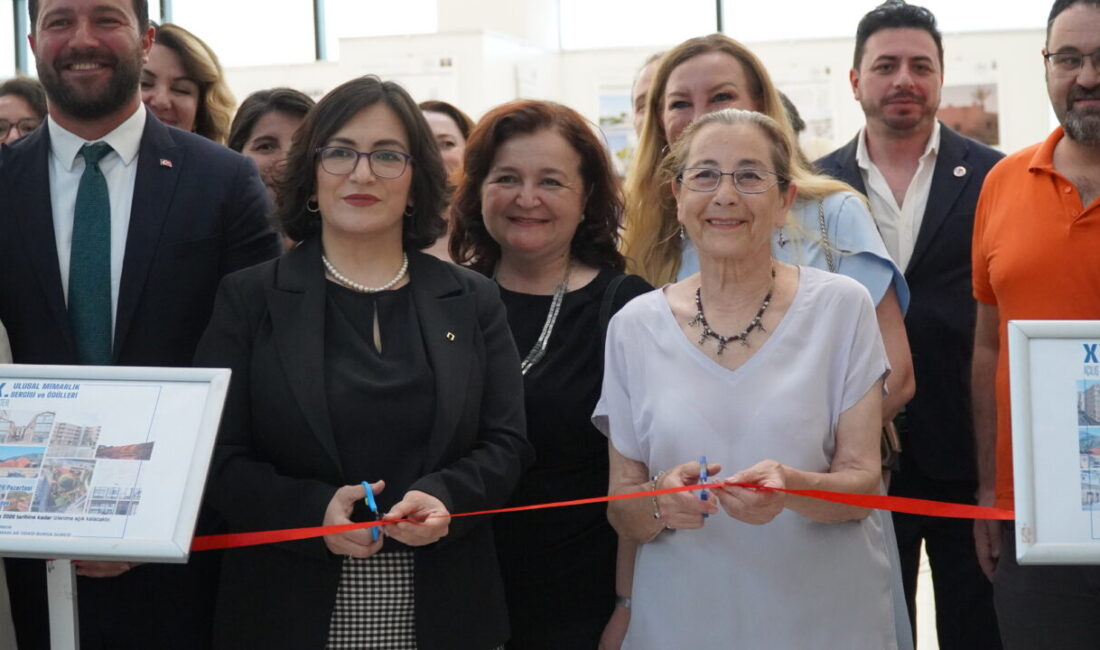 XX. Ulusal Mimarlık Sergisi ve Ödülleri Bursa'da sanatseverlerle buluştu. Sergi,