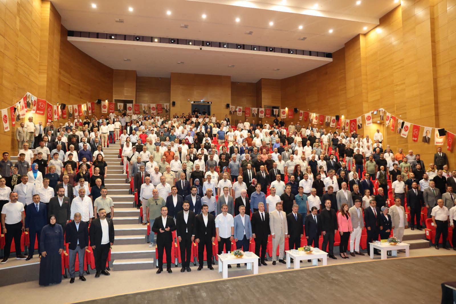 Mustafakemalpaşa’ya yakıştı. 4 Bülten Medya -