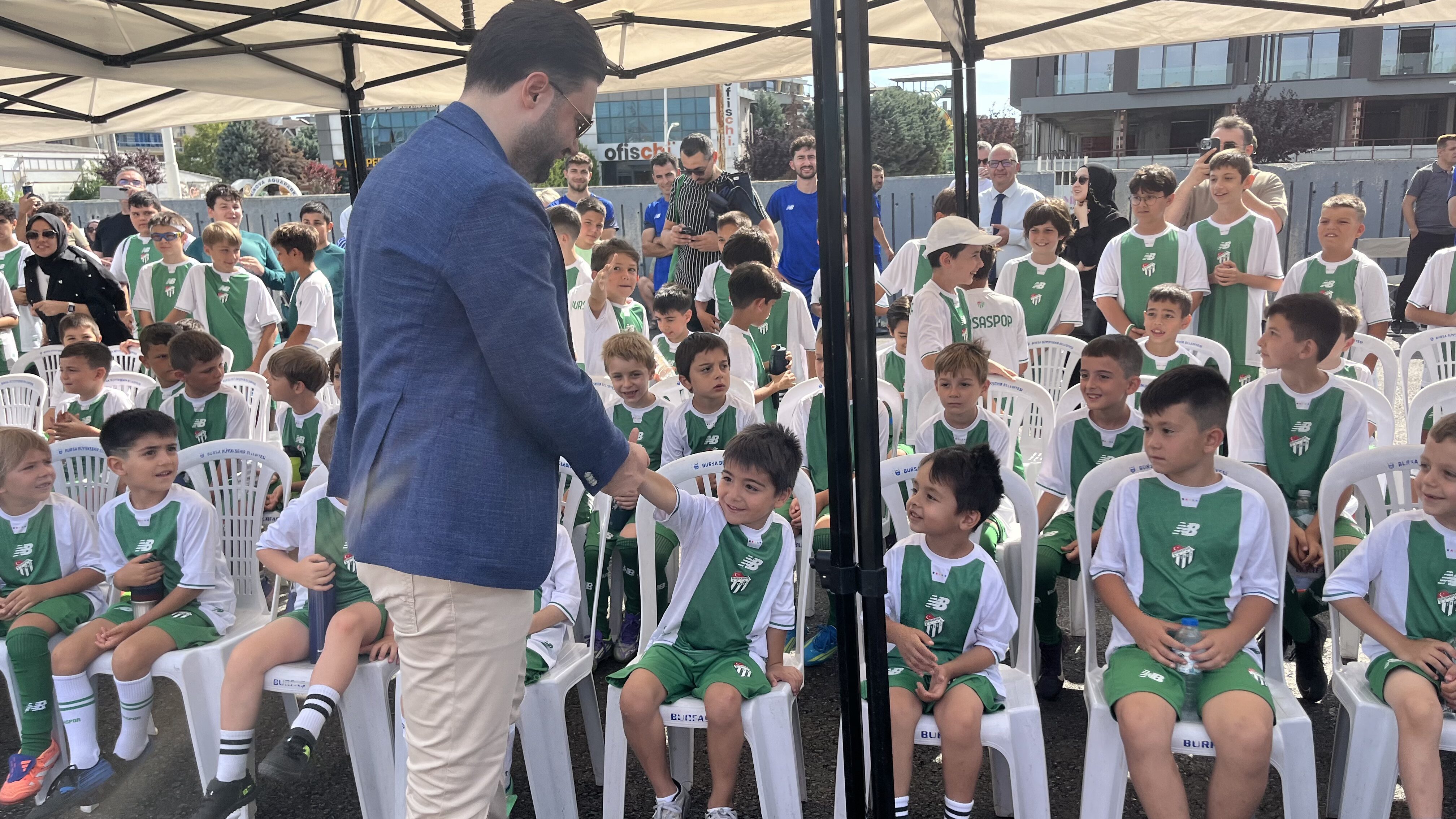 Geleceğin yıldızları bu sahalarda yetişecek! 2 Bülten Medya -