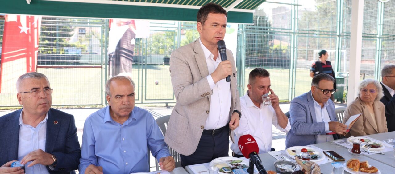 Vatandaşlarla buluştu 3 Bülten Medya -