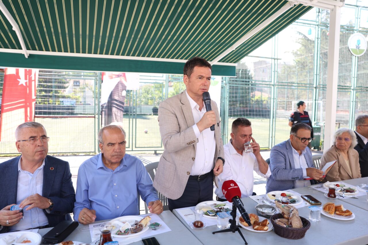 Erkan Aydın'dan Gülbahçe'ye yeni yatırım müjdesi 2 Bülten Medya -