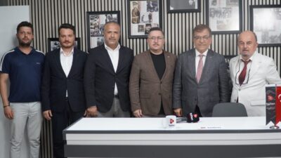 Anahtar Parti Bursa yöneticileri, Bülten Medya'yı ziyaret ederek kent gündemi