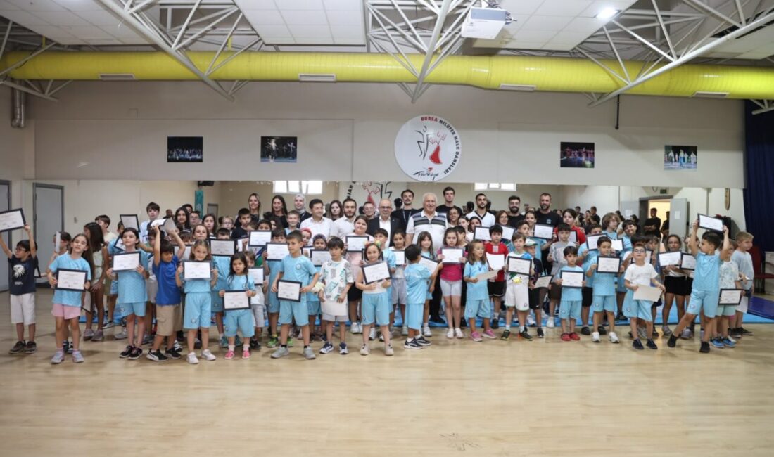 Yaz Spor Okulları’nda ilk dönem tamamlandı Nilüfer Belediyesi ile Nilüfer Belediyespor Kulübü'nün düzenlediği Tam Gün Yaz