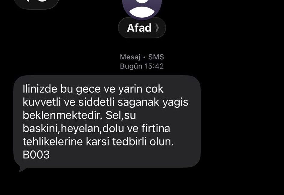 AFAD’dan vatandaşa beklenen yağışa karşı ’tedbirli olun’ mesajı Afet ve Acil Durum Yönetimi Başkanlığı (AFAD), Sakarya’da bu gece