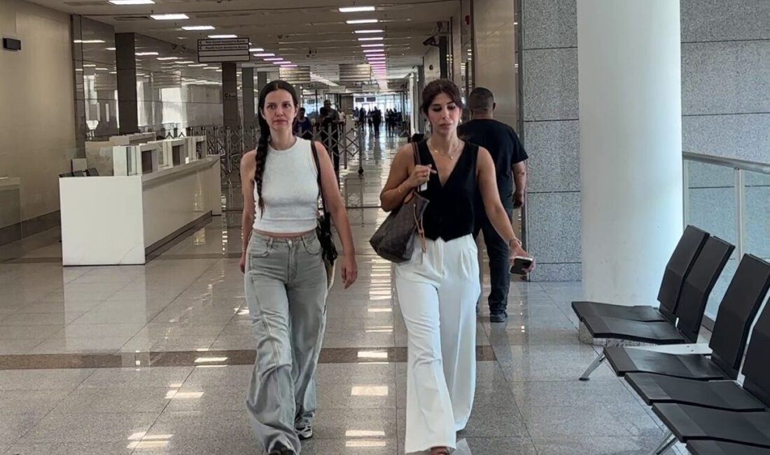 Ahbaplar Suç Örgütü soruşturmasında ifade veren oyuncu İrem Helvacıoğlu: “Herhangi bir maddi kazancım asla olmadı” İstanbul Cumhuriyet Başsavcılığı tarafından yürütülen “Ahbaplar Suç Örgütü” soruşturması kapsamında