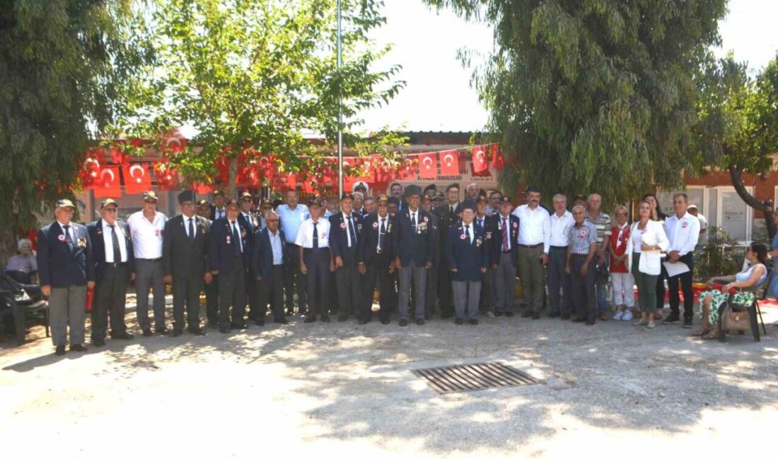 Ayvalık’ta gazilerin Kıbrıs Barış Harekatı’nın 52’nci yıl dönümü coşkusu Balıkesir’in Ayvalık ilçesinde; Kıbrıs Barış Harekatı’nın 52’nci yıl dönümü ve