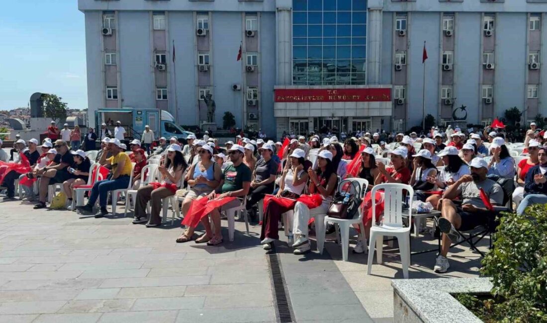 Bahçelievler’de A Milli Kadın Voleybol Takımı’nın zaferi dev ekranda izlendi Bahçelievler’de 2026 FIVB Milletler Ligi finalinde A Milli Kadın Voleybol